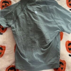 lululemon athletica Green Crop Top